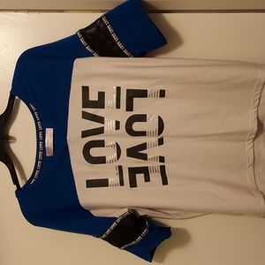 No Boundaries Love Tee